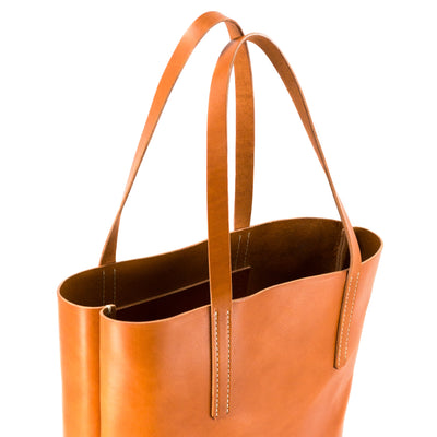 Kingston Barn English Bridle Leather Tote in English Tan Inside View